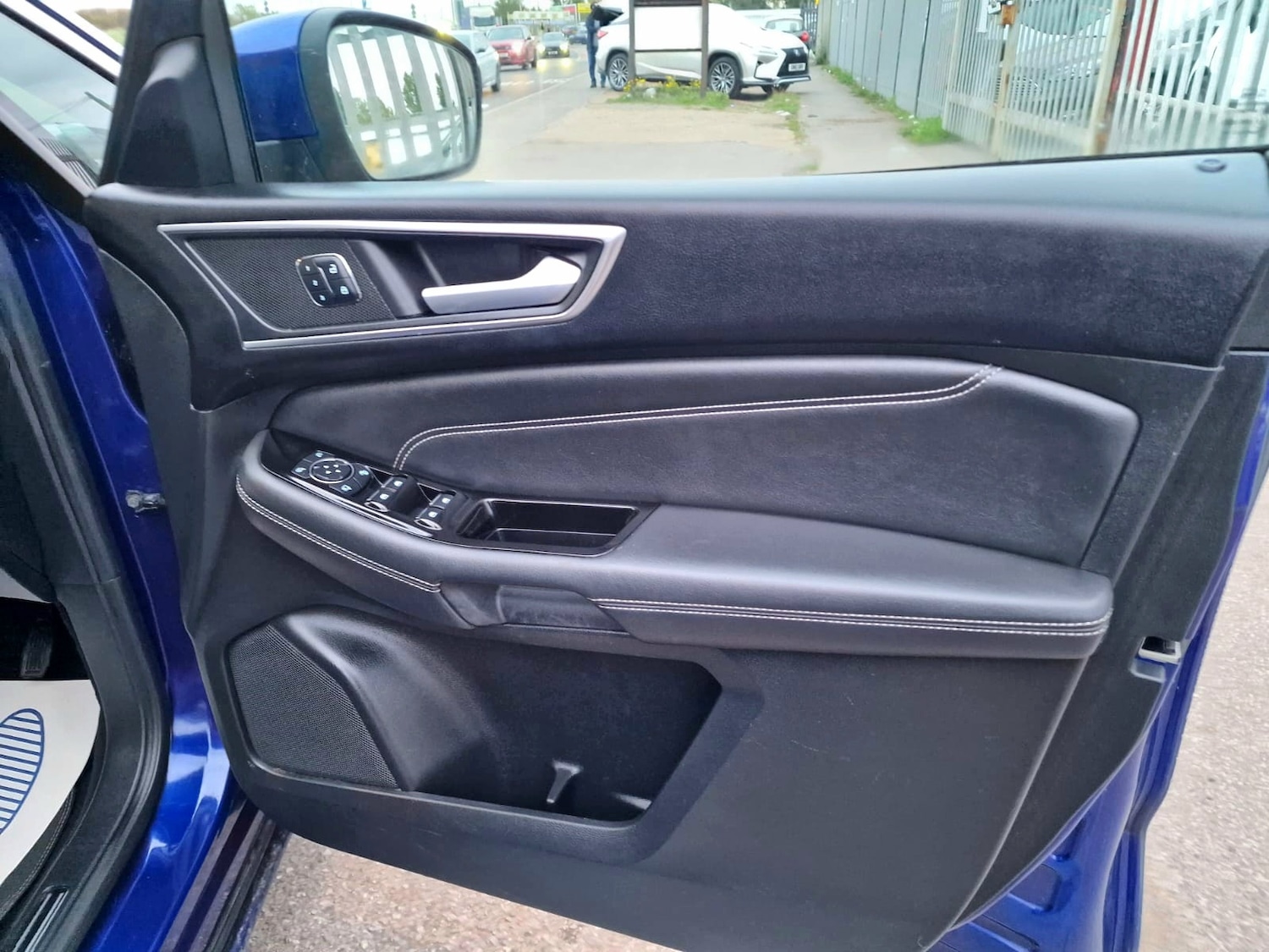 Used Ford S-Max 2015 for sale - 76353735: Photo 9