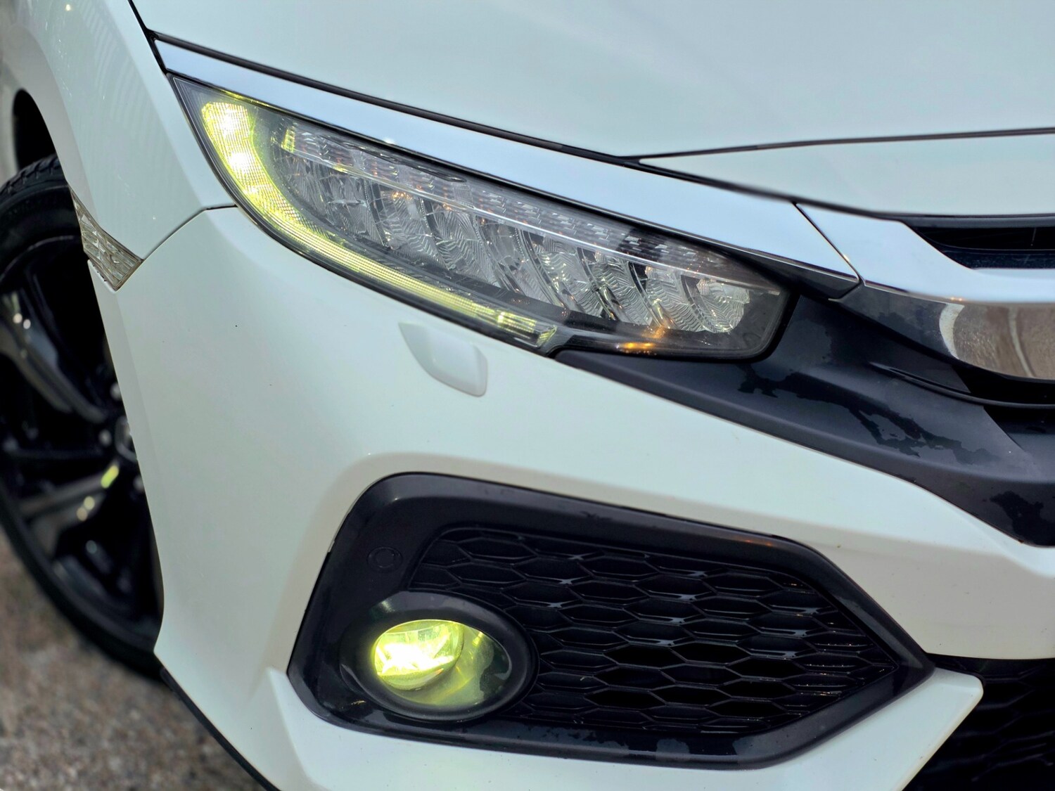 Used Honda Civic 2018 for sale - 77400104: Photo 10