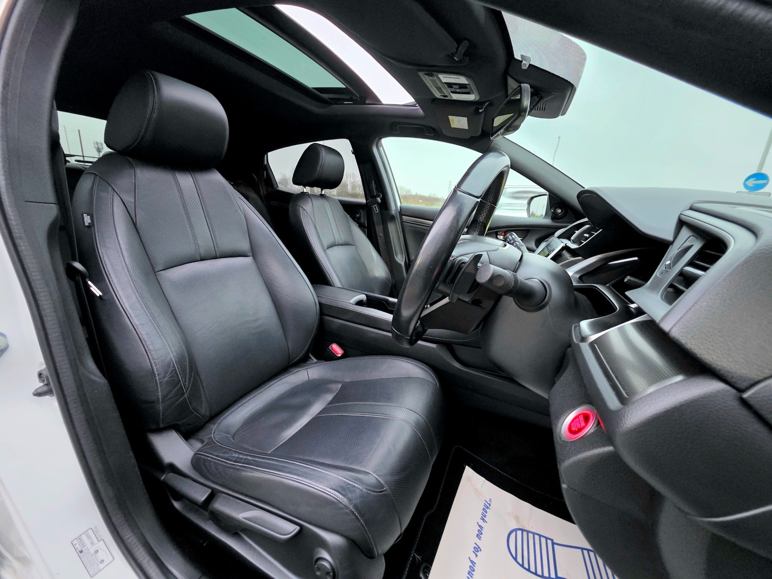 Used Honda Civic 2018 for sale - 77400104: Photo 18