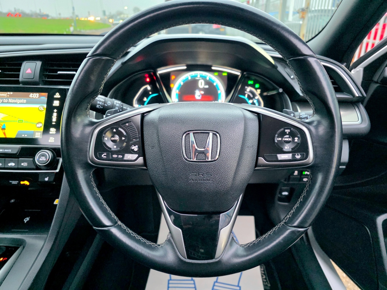 Used Honda Civic 2018 for sale - 77400104: Photo 23