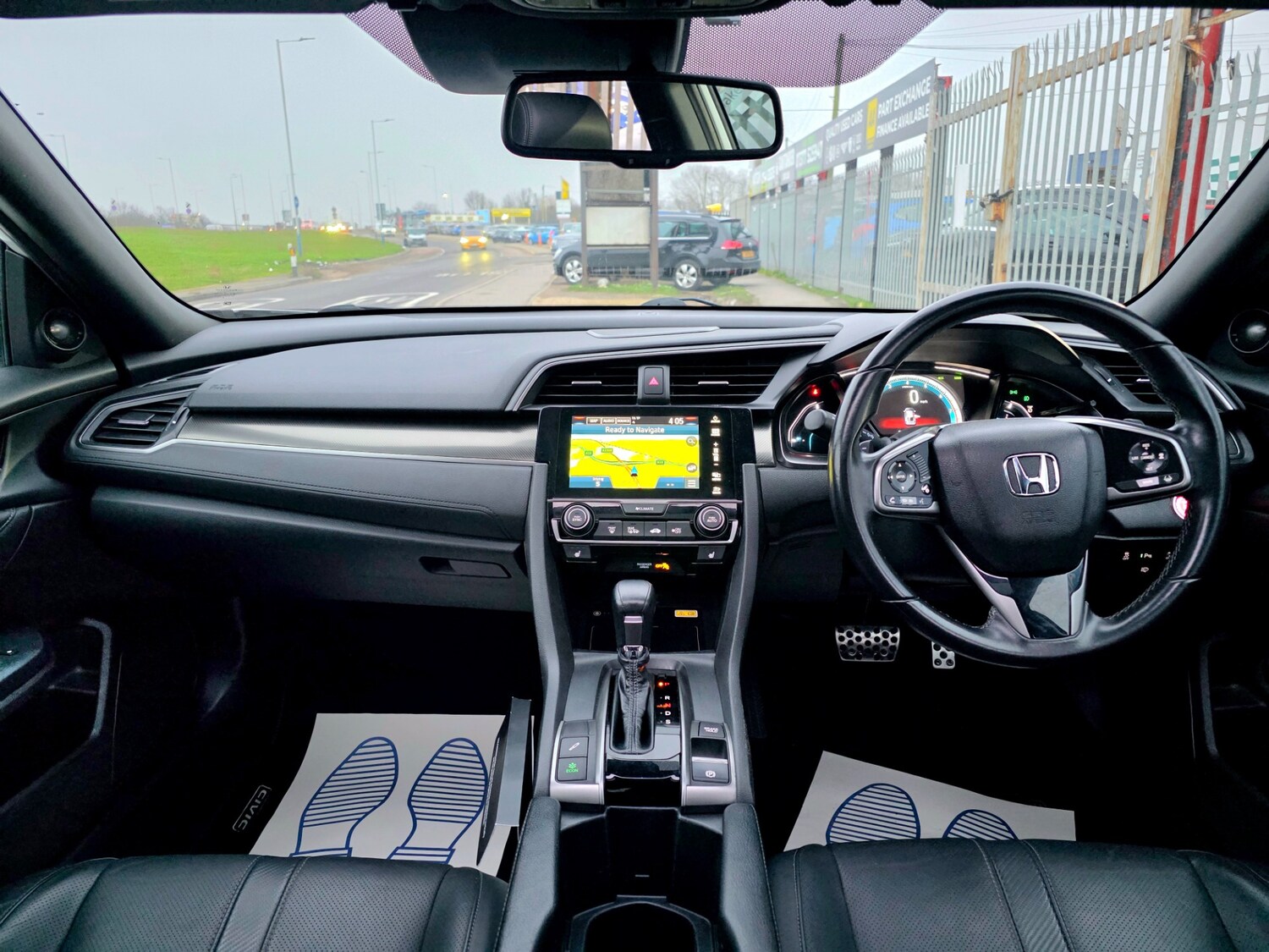 Used Honda Civic 2018 for sale - 77400104: Photo 35