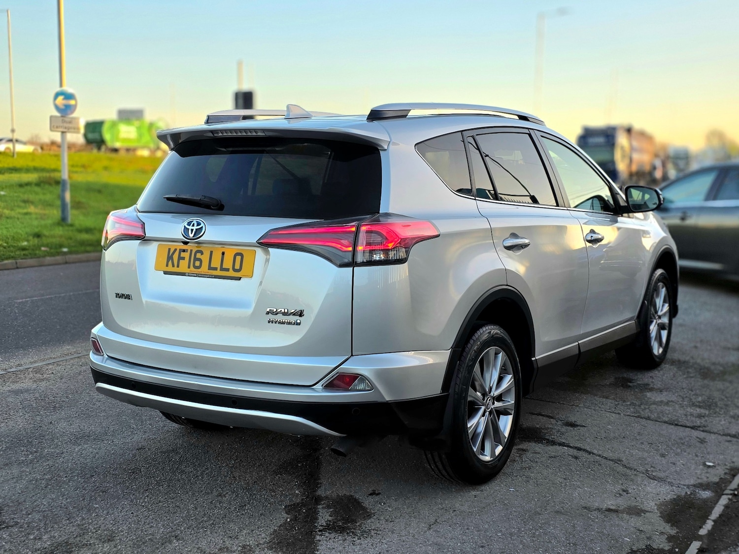 Used Toyota RAV4 2016 for sale - 77014978: Photo 14