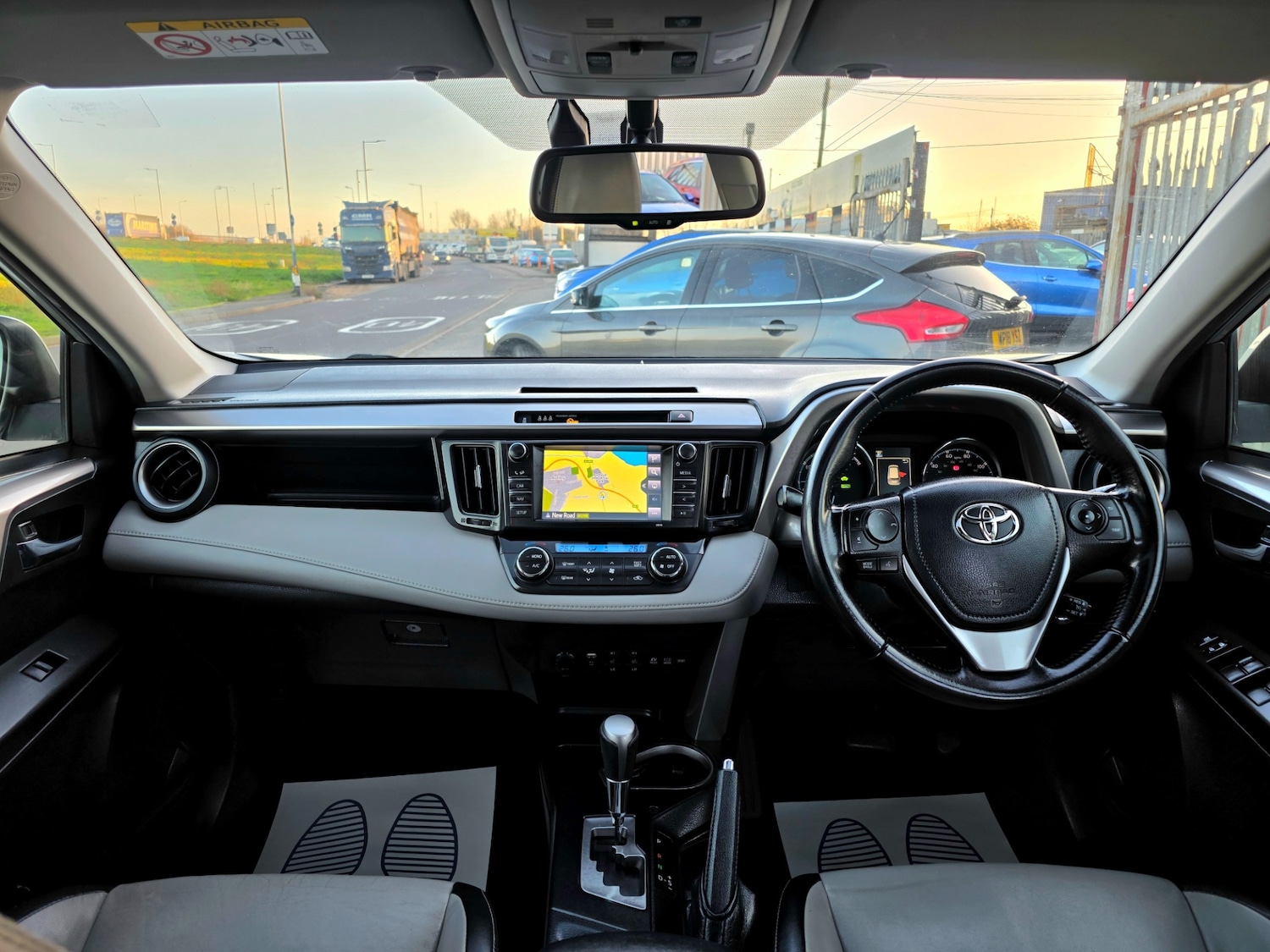 Used Toyota RAV4 2016 for sale - 77014978: Photo 37