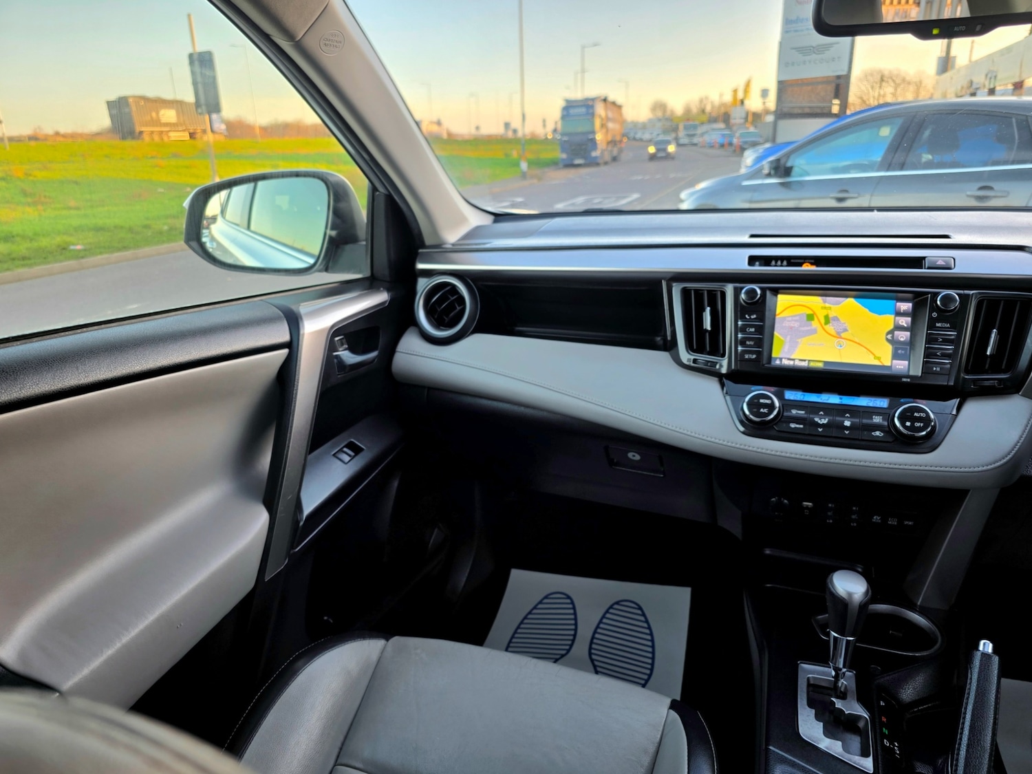 Used Toyota RAV4 2016 for sale - 77014978: Photo 38