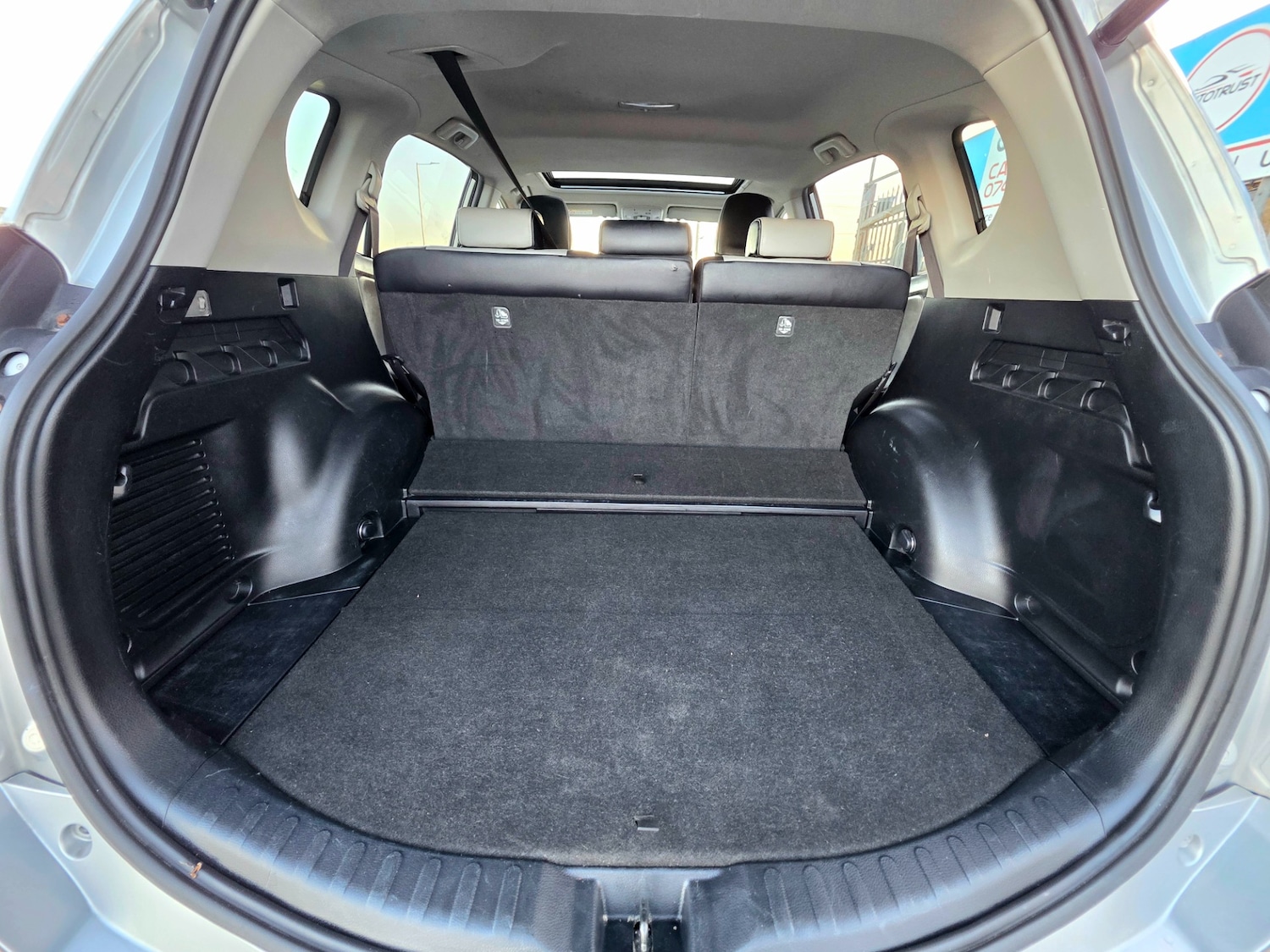 Used Toyota RAV4 2016 for sale - 77014978: Photo 41