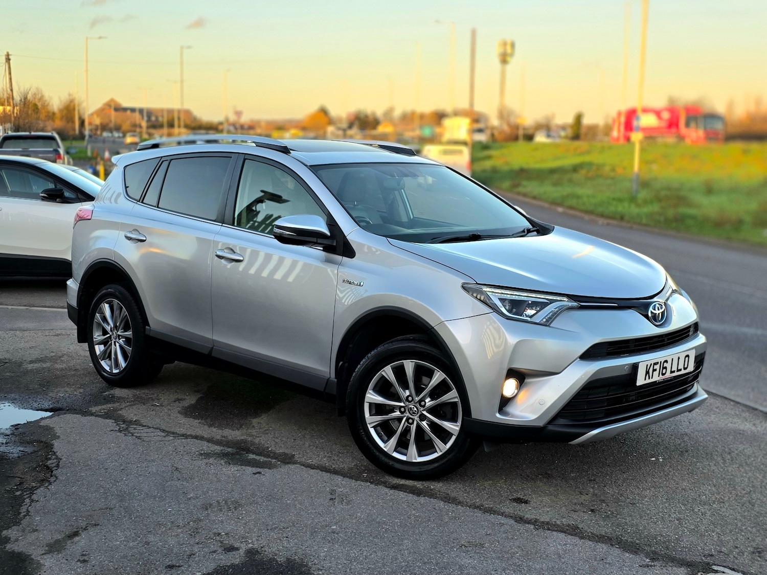 Used Toyota RAV4 2016 for sale - 77014978: Photo 6