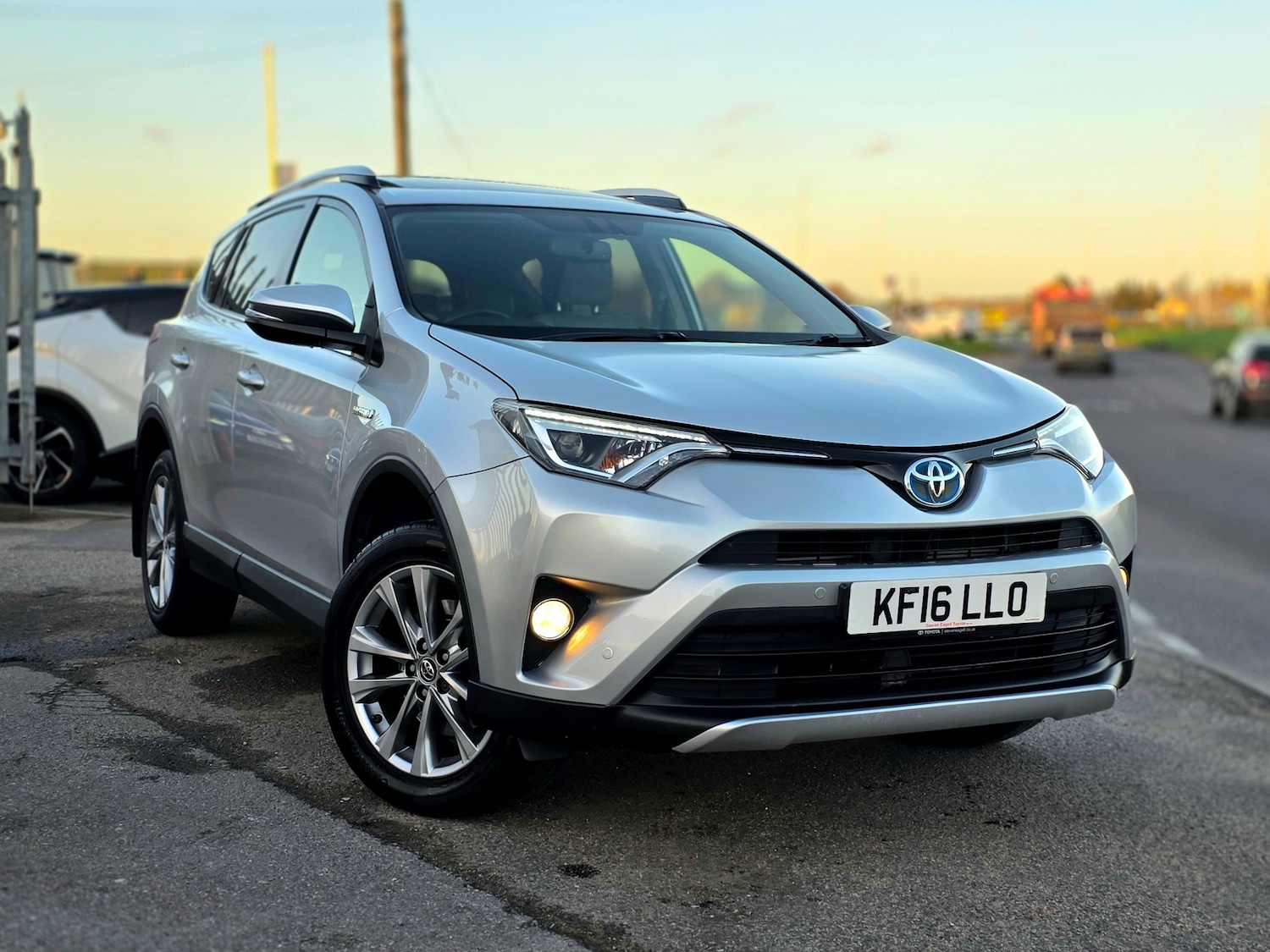 Used Toyota RAV4 2016 for sale - 77014978: Photo 7
