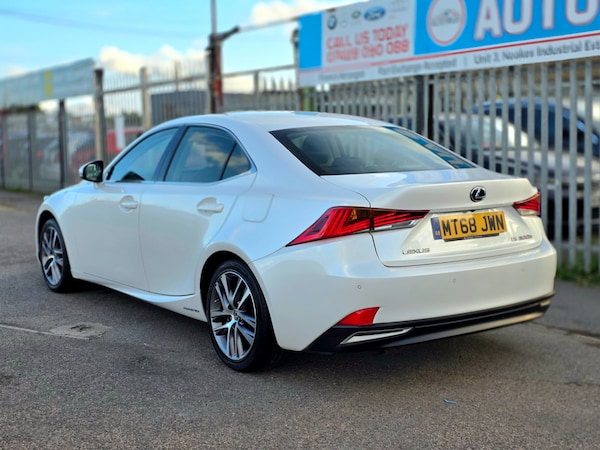 Used Lexus IS 2018 for sale - 75721728: Photo 15