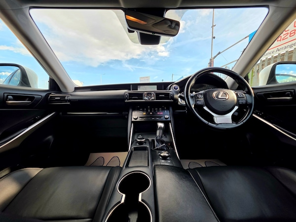 Used Lexus IS 2018 for sale - 75721728: Photo 35