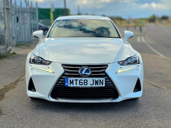 Used Lexus IS 2018 for sale - 75721728: Photo 4