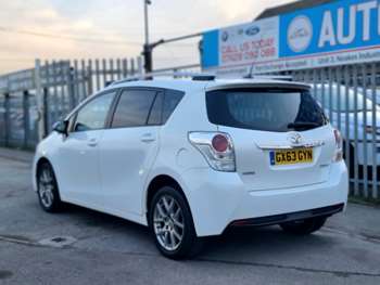 Used Toyota Verso 2013 for sale - 73562775: Photo