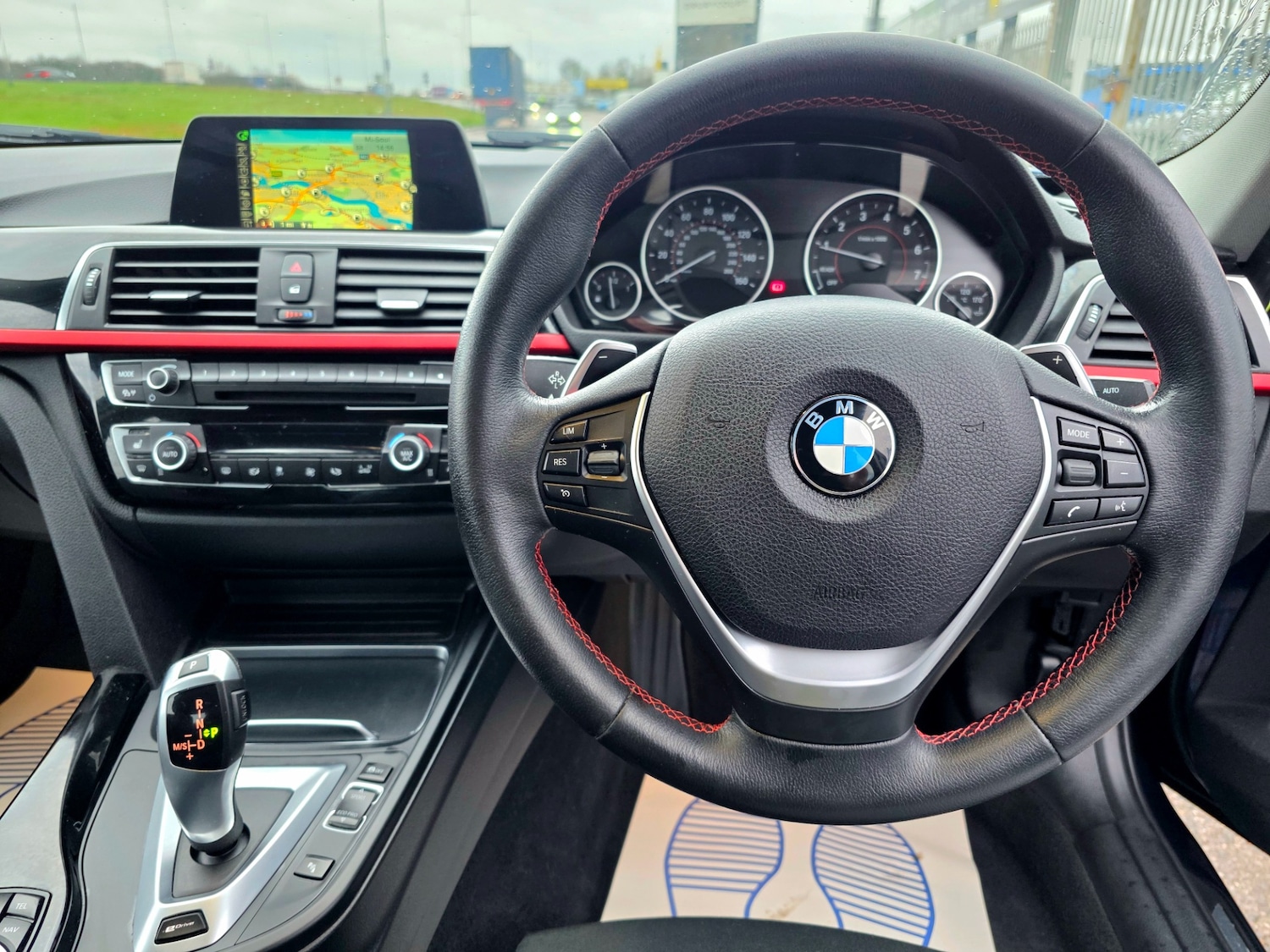 Used BMW 3 Series 2017 for sale - 77228534: Photo 17