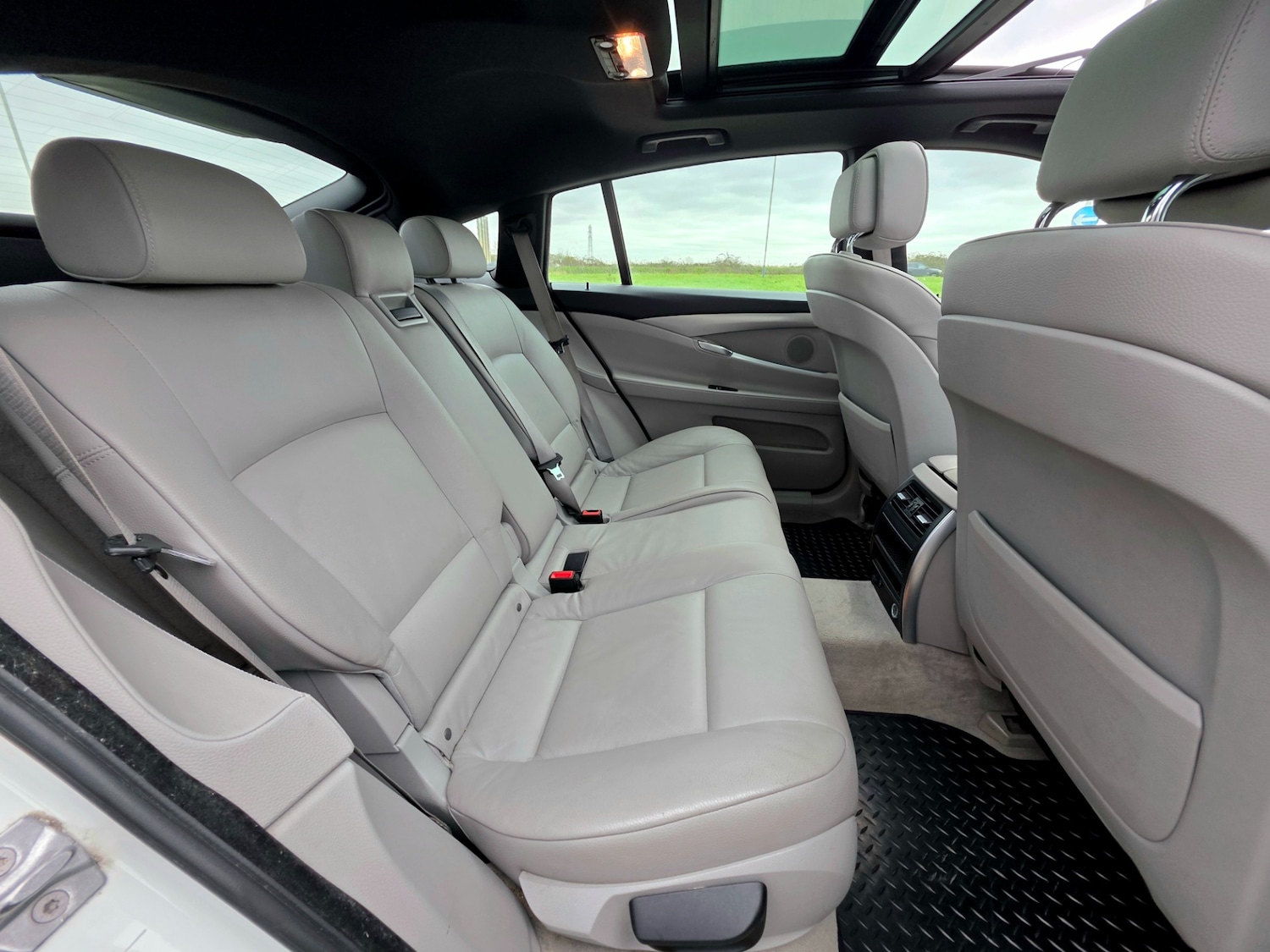 Used BMW 5 Series 2013 for sale - 78039682: Photo 39