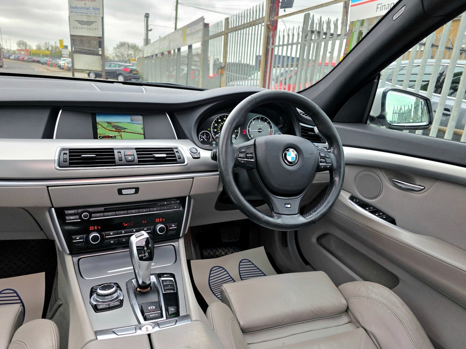 Used BMW 5 Series 2013 for sale - 78039682: Photo 43