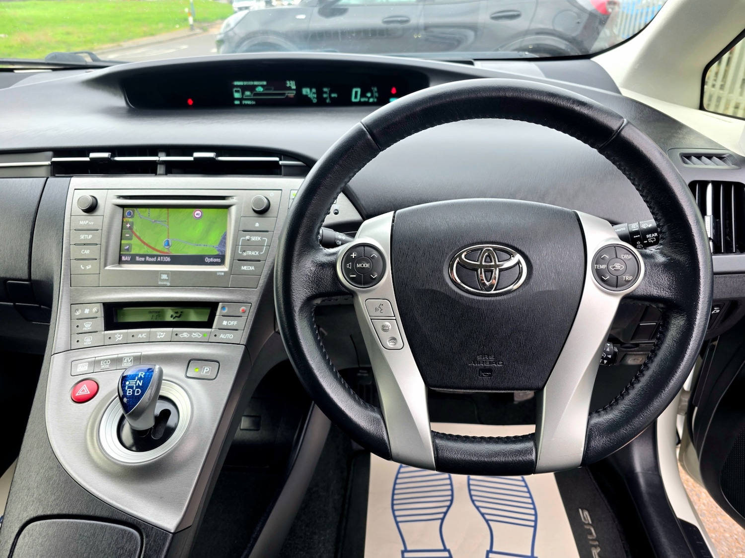 Used Toyota Prius 2012 for sale - 77686094: Photo 19