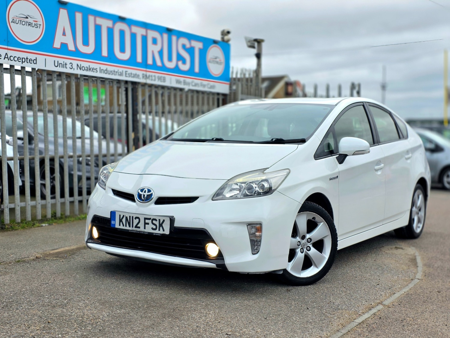 Used Toyota Prius 2012 for sale - 77686094: Photo 3