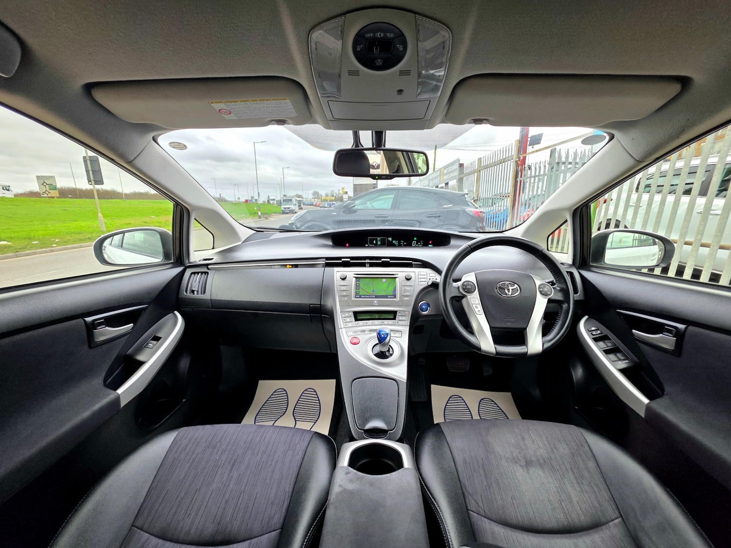 Used Toyota Prius 2012 for sale - 77686094: Photo 31