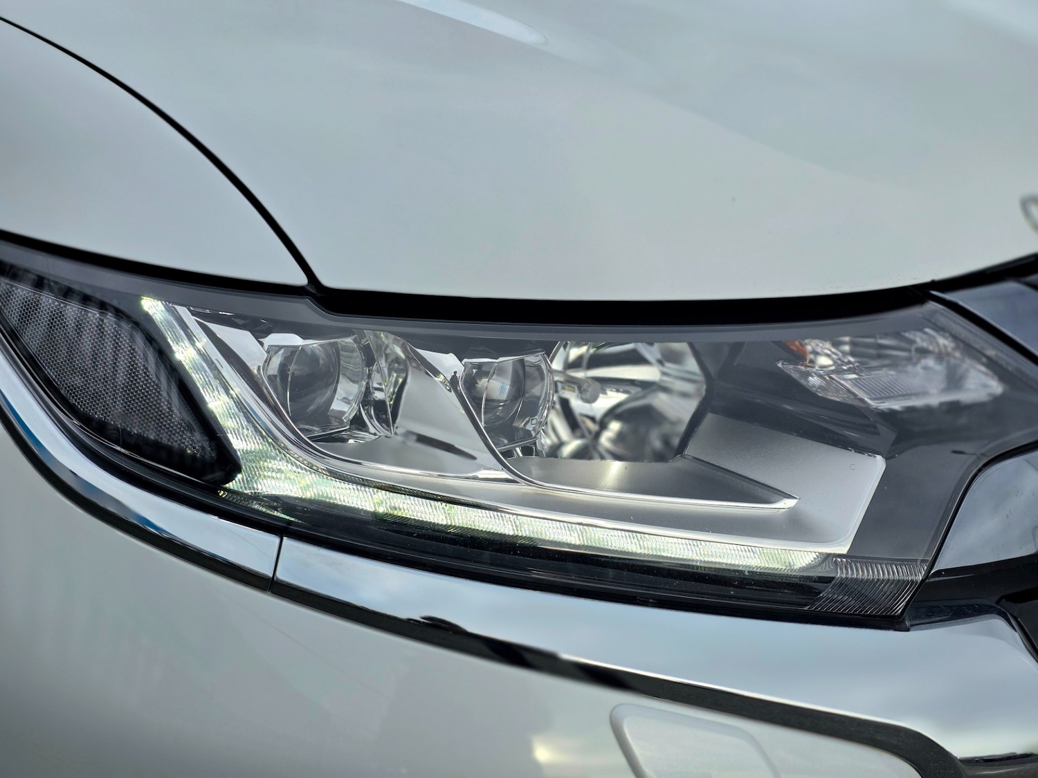 Used Mitsubishi Outlander 2018 for sale - 76877991: Photo 11