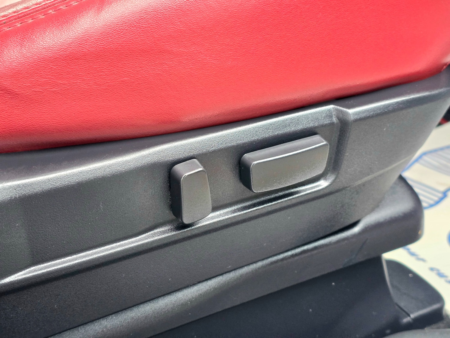 Used Mitsubishi Outlander 2018 for sale - 76877991: Photo 30