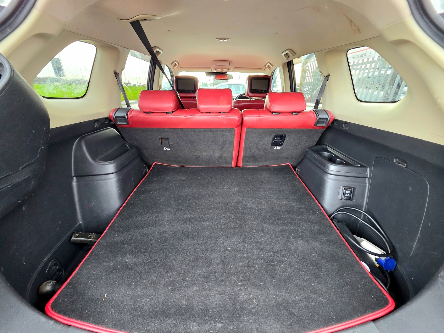 Used Mitsubishi Outlander 2018 for sale - 76877991: Photo 49