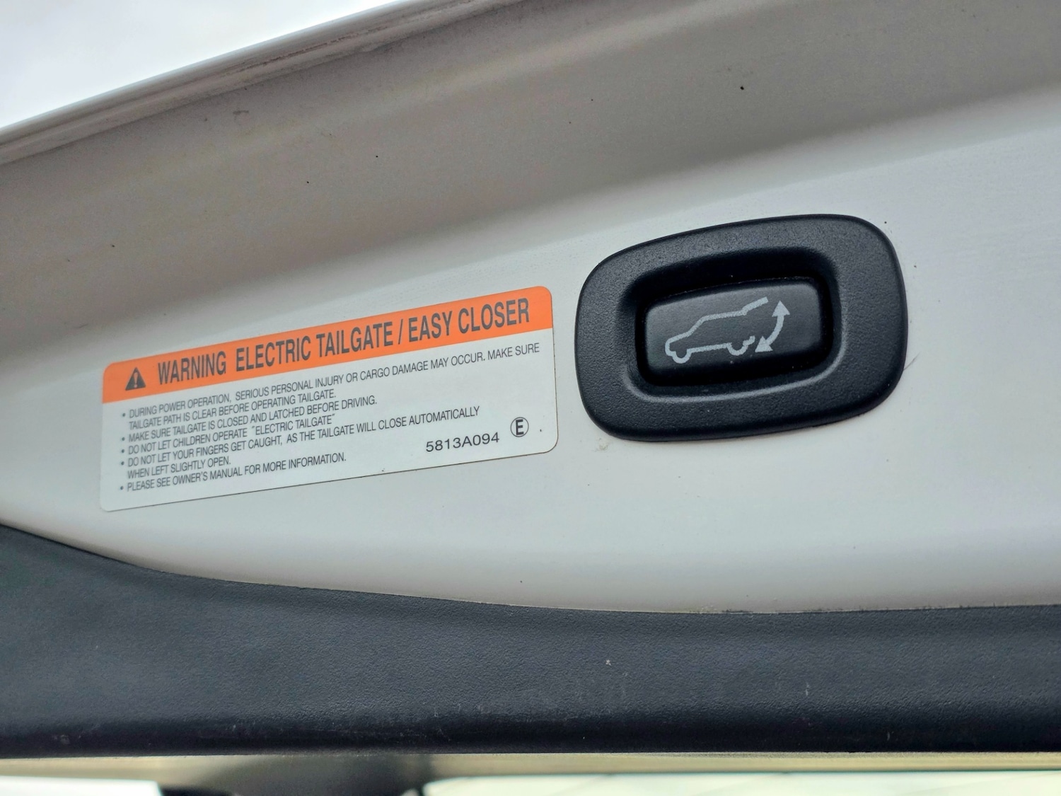 Used Mitsubishi Outlander 2018 for sale - 76877991: Photo 59