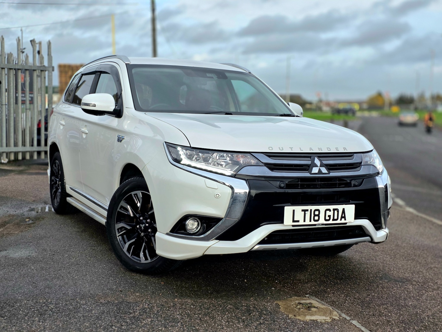 Used Mitsubishi Outlander 2018 for sale - 76877991: Photo 8