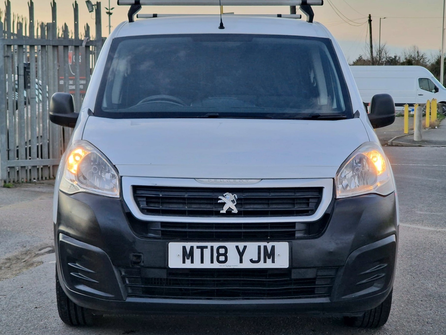 Used Peugeot Partner 2018 for sale - 78064952: Photo 2