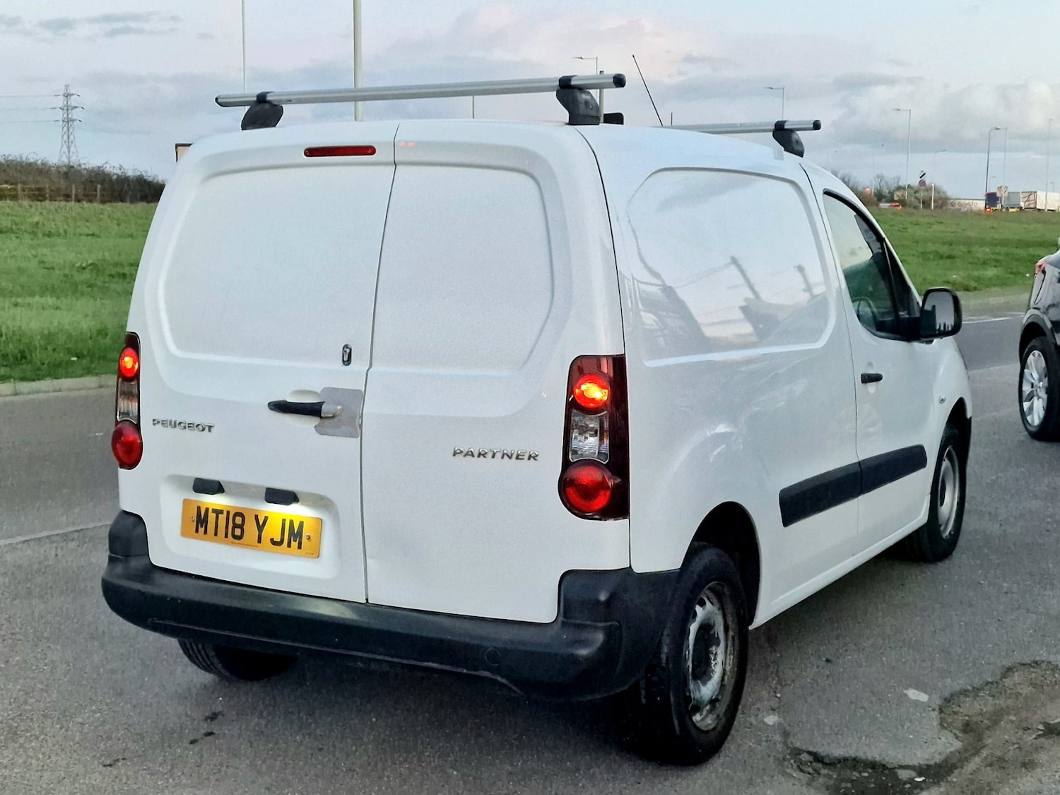 Used Peugeot Partner 2018 for sale - 78064952: Photo 4