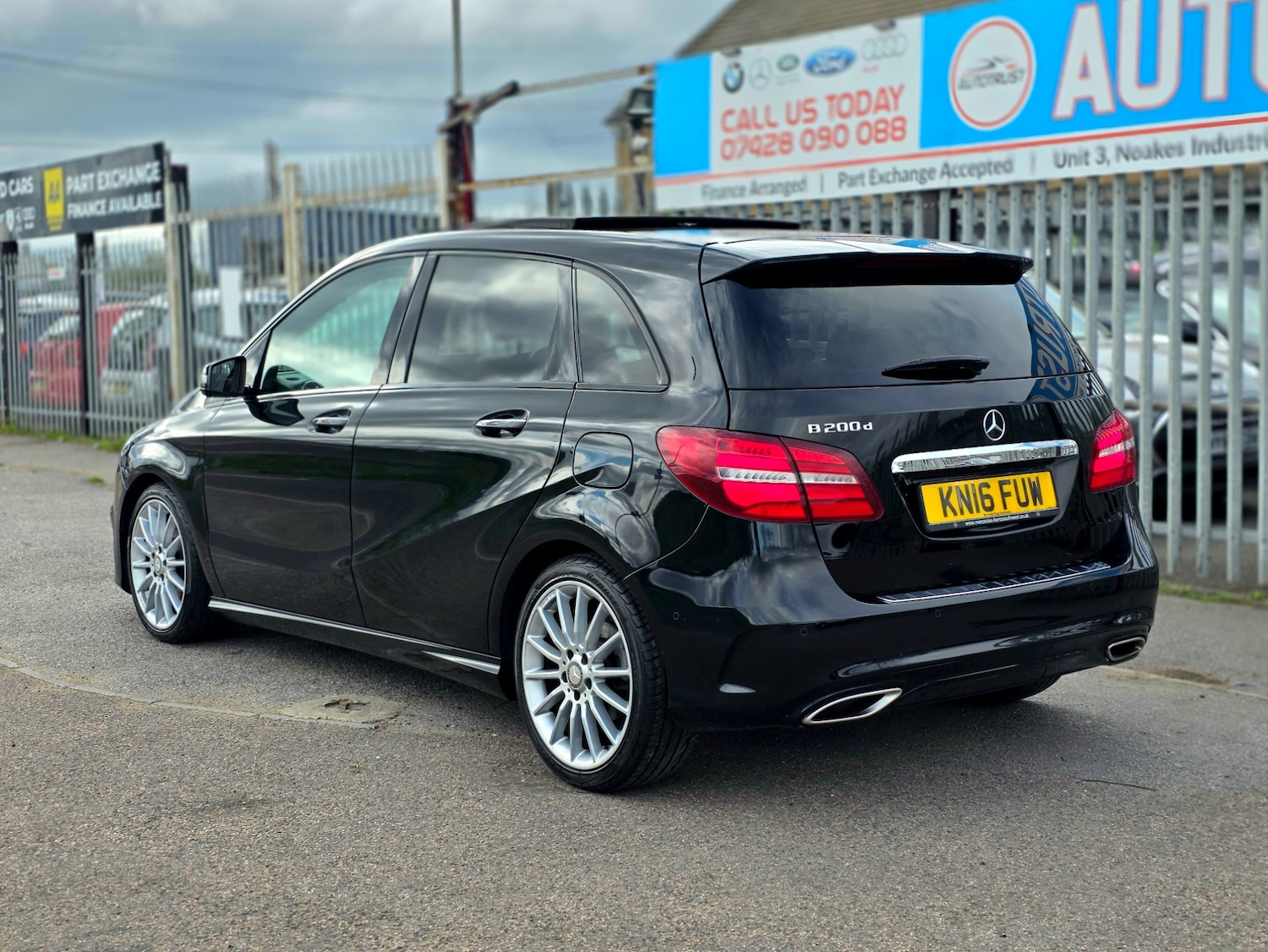 Used Mercedes-Benz B Class 2016 for sale - 76281835: Photo 18
