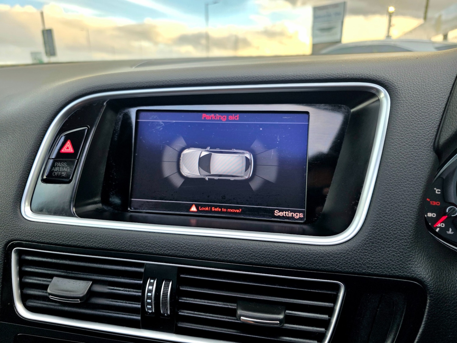 Used Audi Q5 2016 for sale - 77251065: Photo 31