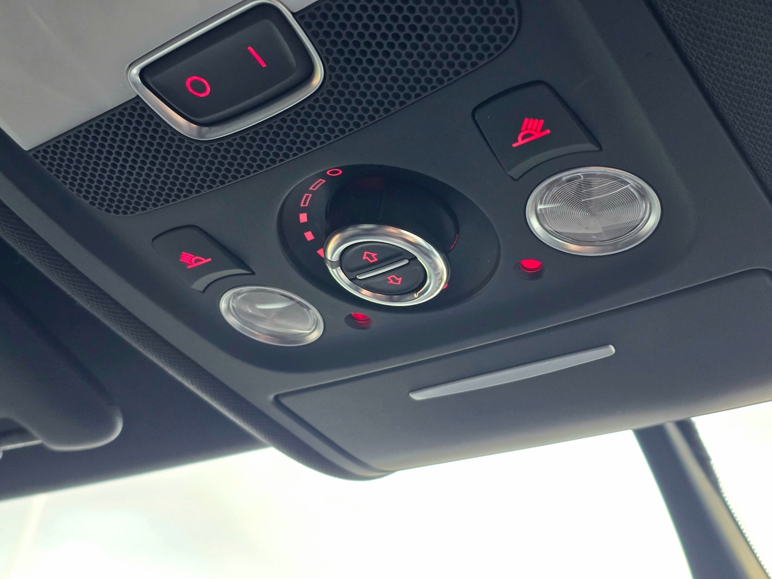 Used Audi Q5 2016 for sale - 77251065: Photo 35