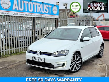 Used Volkswagen Golf 2016 for sale - 77644083: Photo