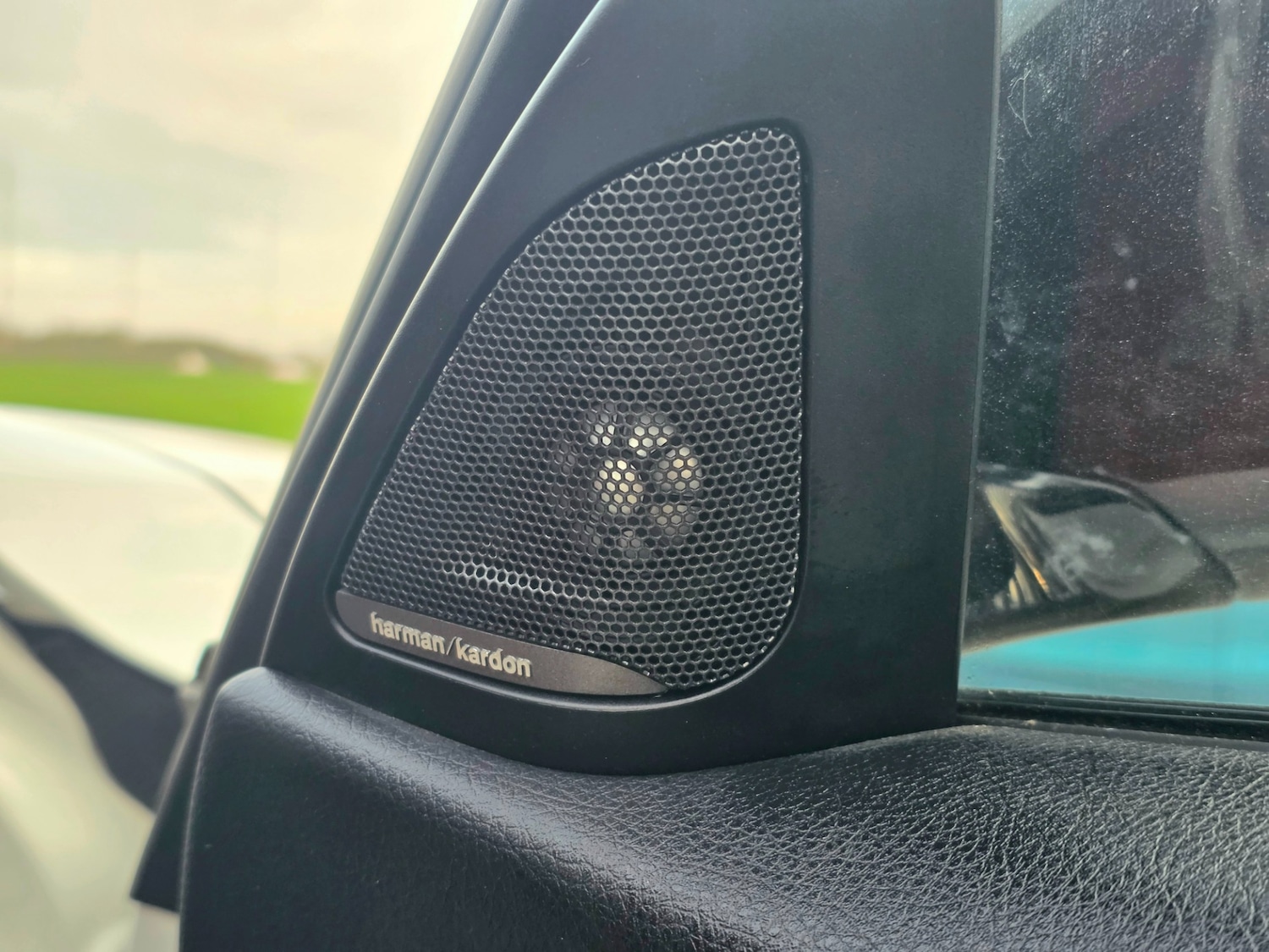 Used BMW 3 Series 2015 for sale - 77840977: Photo 23