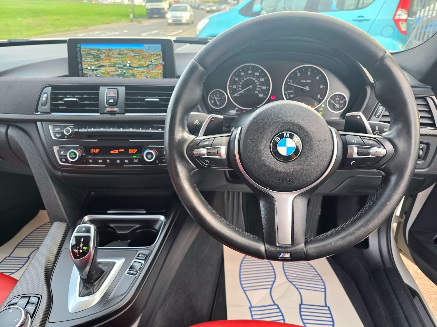 Used BMW 3 Series 2015 for sale - 77840977: Photo 27