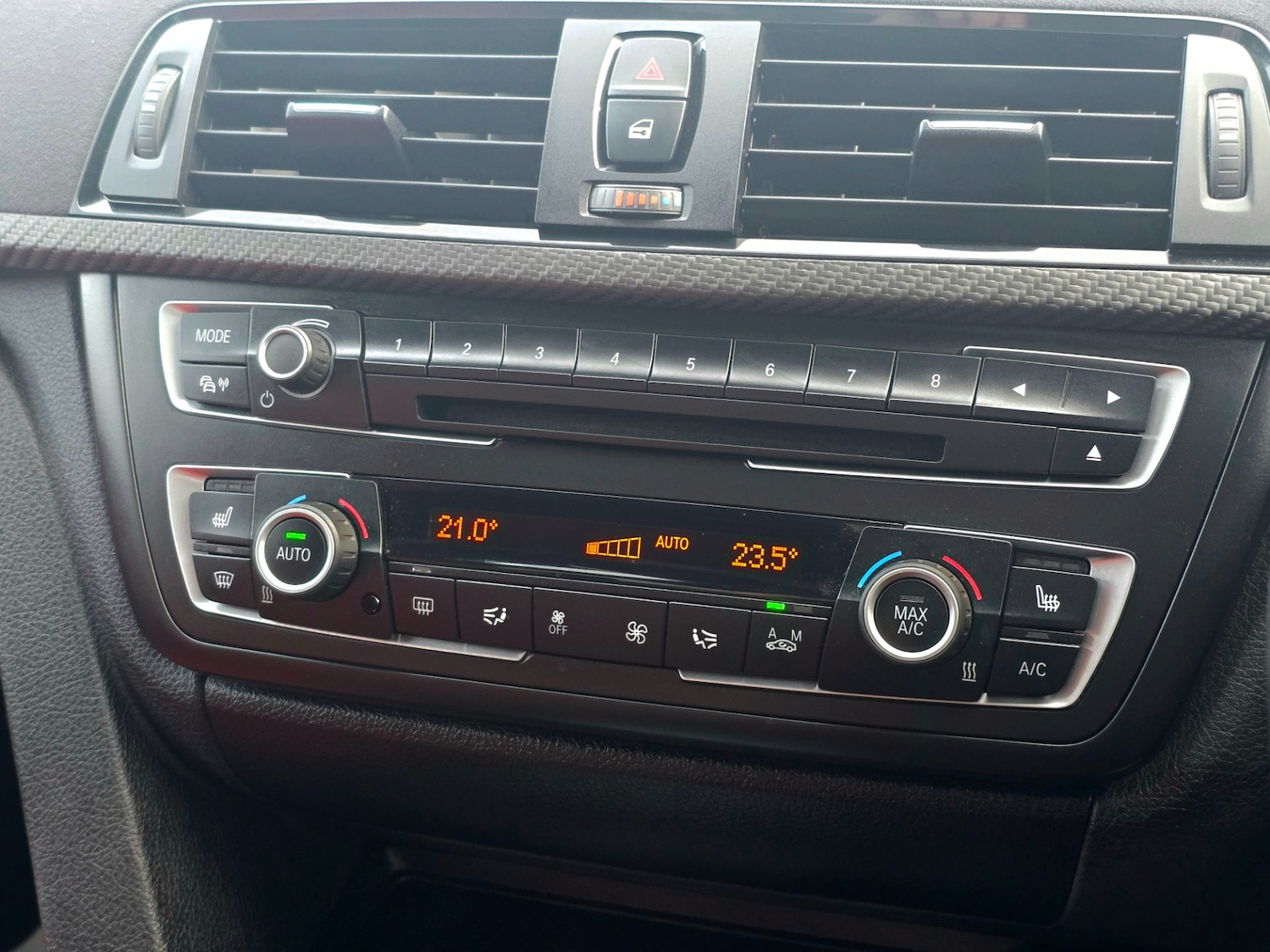 Used BMW 3 Series 2015 for sale - 77840977: Photo 36