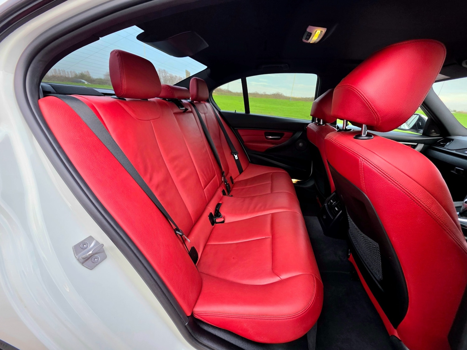 Used BMW 3 Series 2015 for sale - 77840977: Photo 40