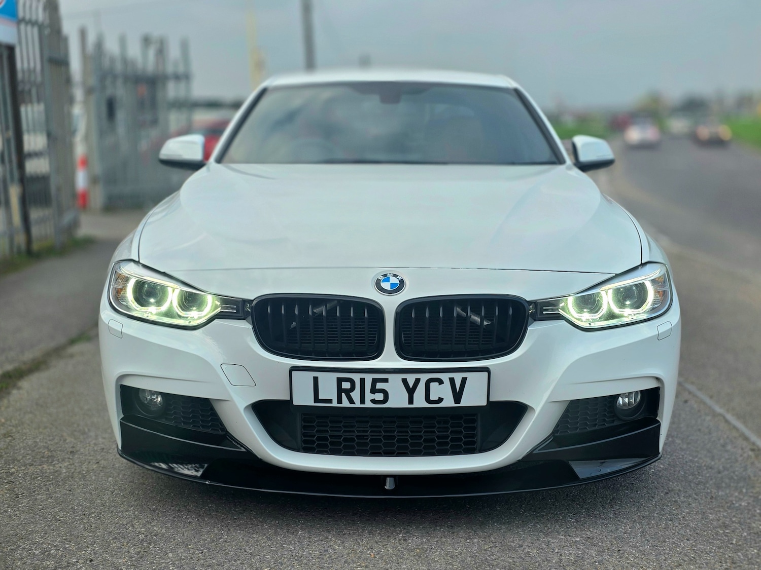 Used BMW 3 Series 2015 for sale - 77840977: Photo 5