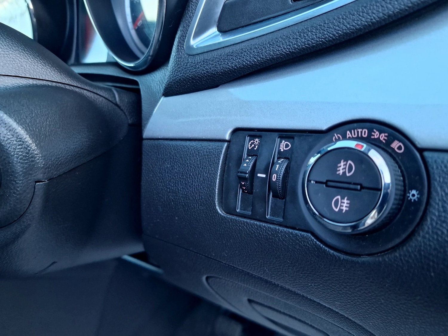 Used Vauxhall Mokka 2015 for sale - 76388018: Photo 18