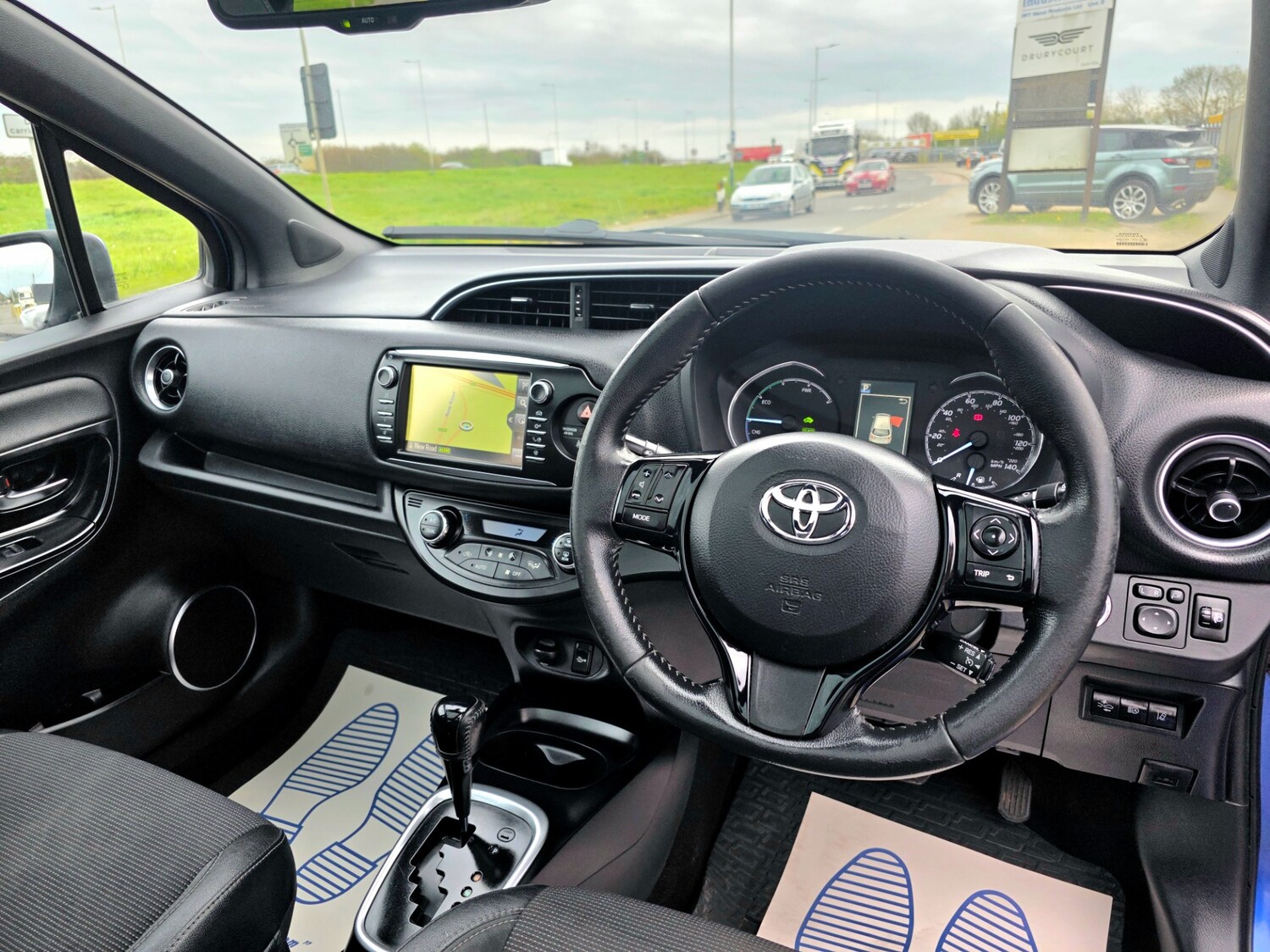 Used Toyota Yaris 2018 for sale - 78173271: Photo 19