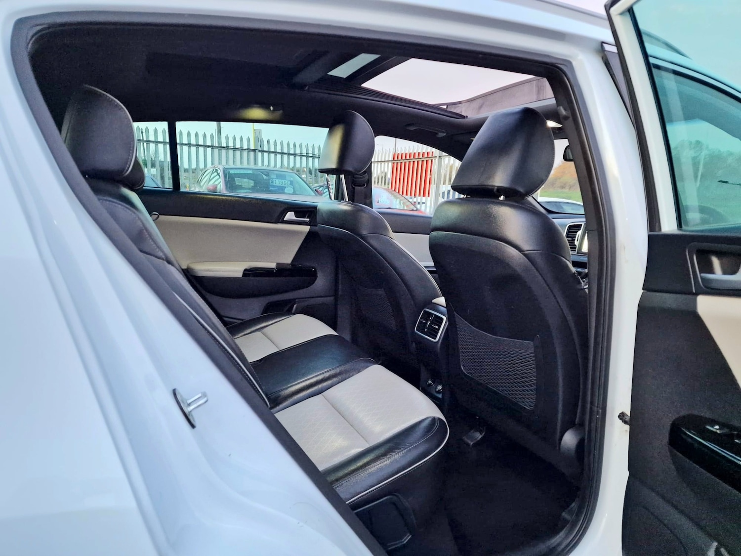 Used Kia Sportage 2017 for sale - 76314105: Photo 25