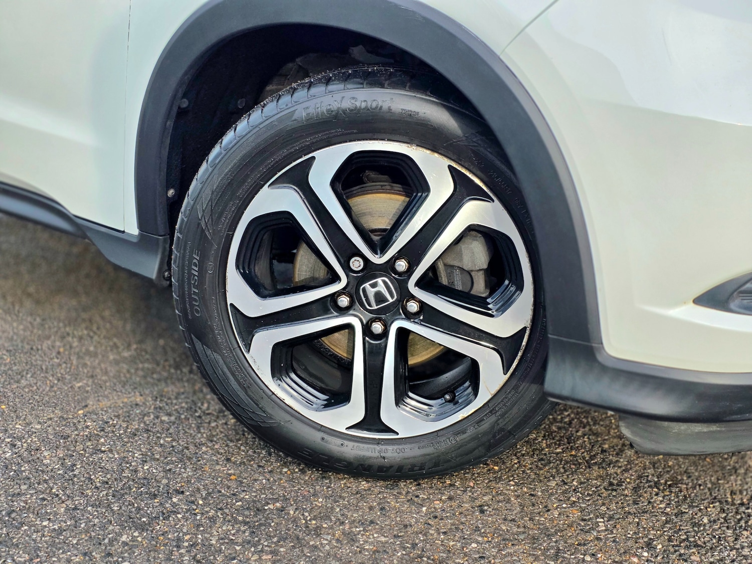 Used Honda HR-V 2015 for sale - 77023907: Photo 11