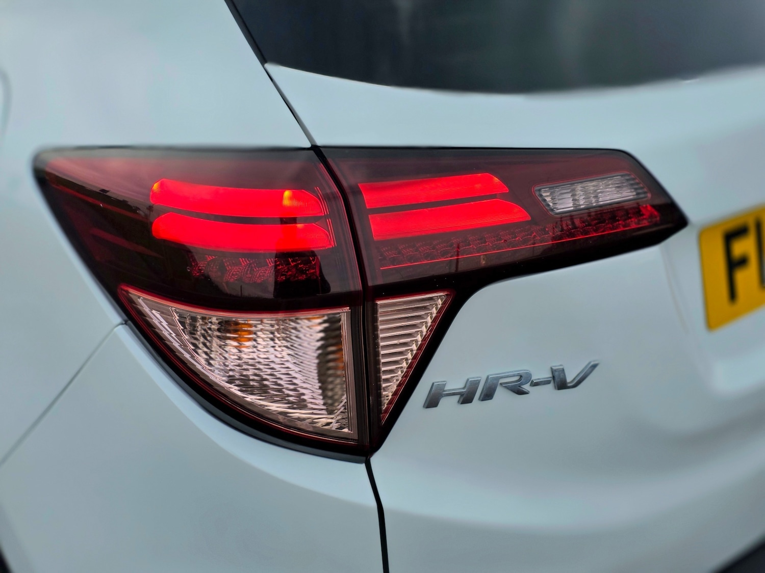 Used Honda HR-V 2015 for sale - 77023907: Photo 16