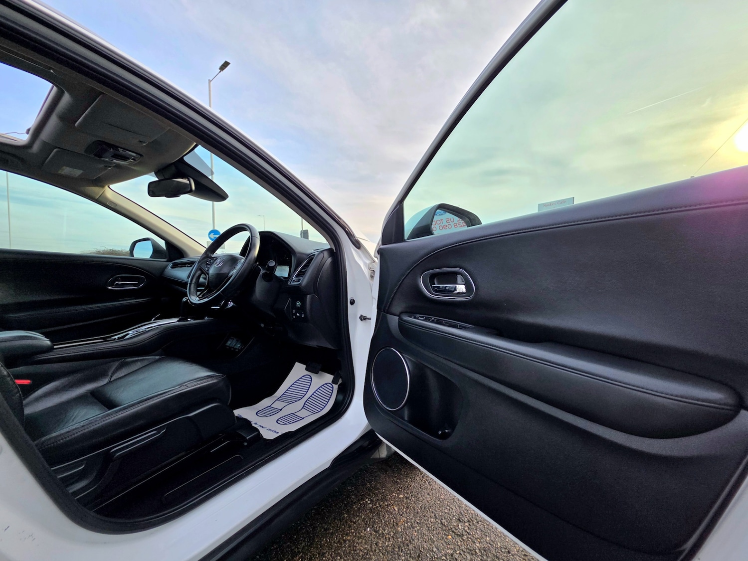 Used Honda HR-V 2015 for sale - 77023907: Photo 19