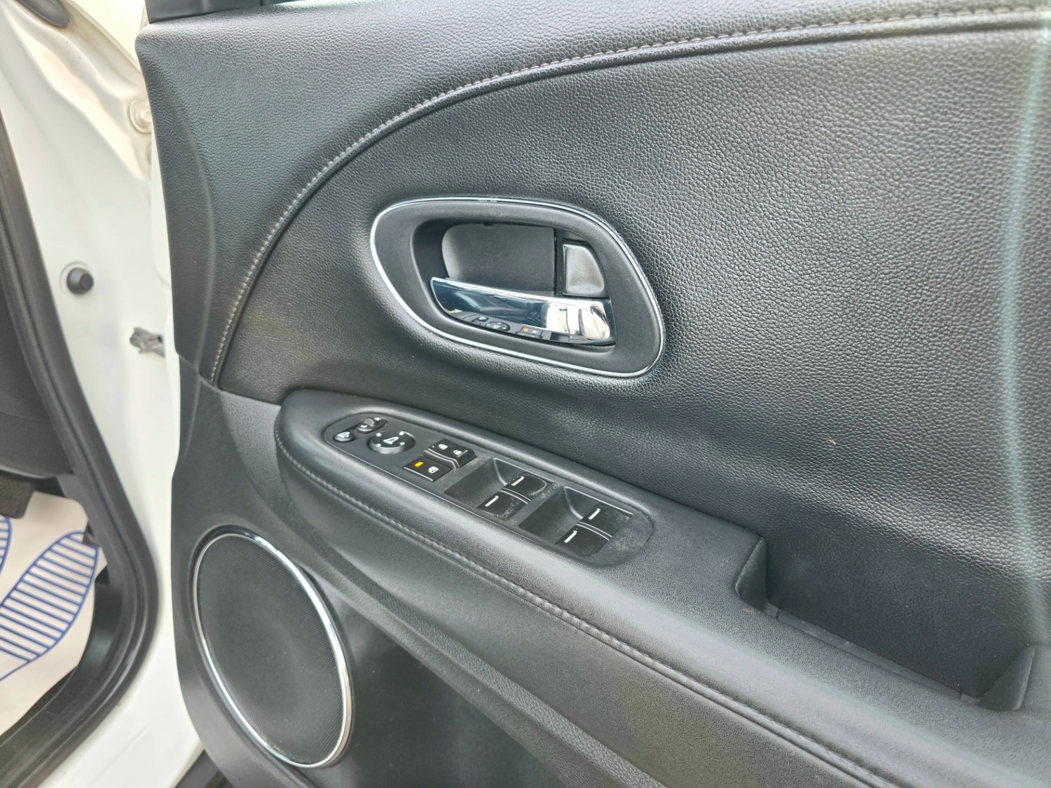 Used Honda HR-V 2015 for sale - 77023907: Photo 20