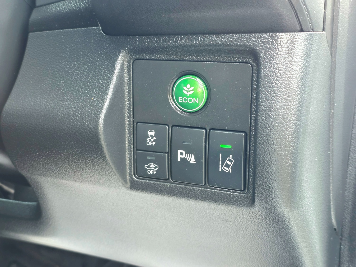 Used Honda HR-V 2015 for sale - 77023907: Photo 24