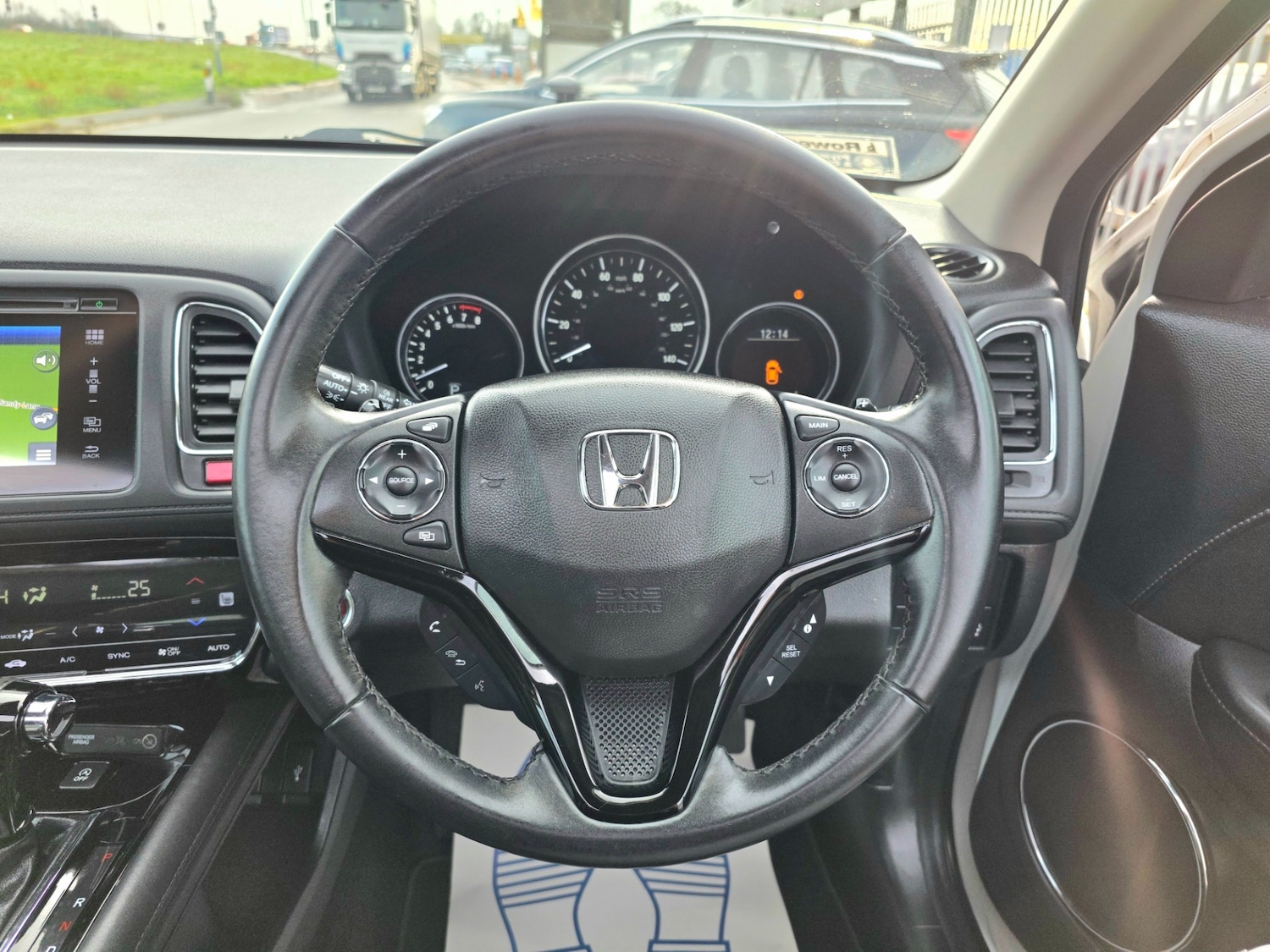 Used Honda HR-V 2015 for sale - 77023907: Photo 26