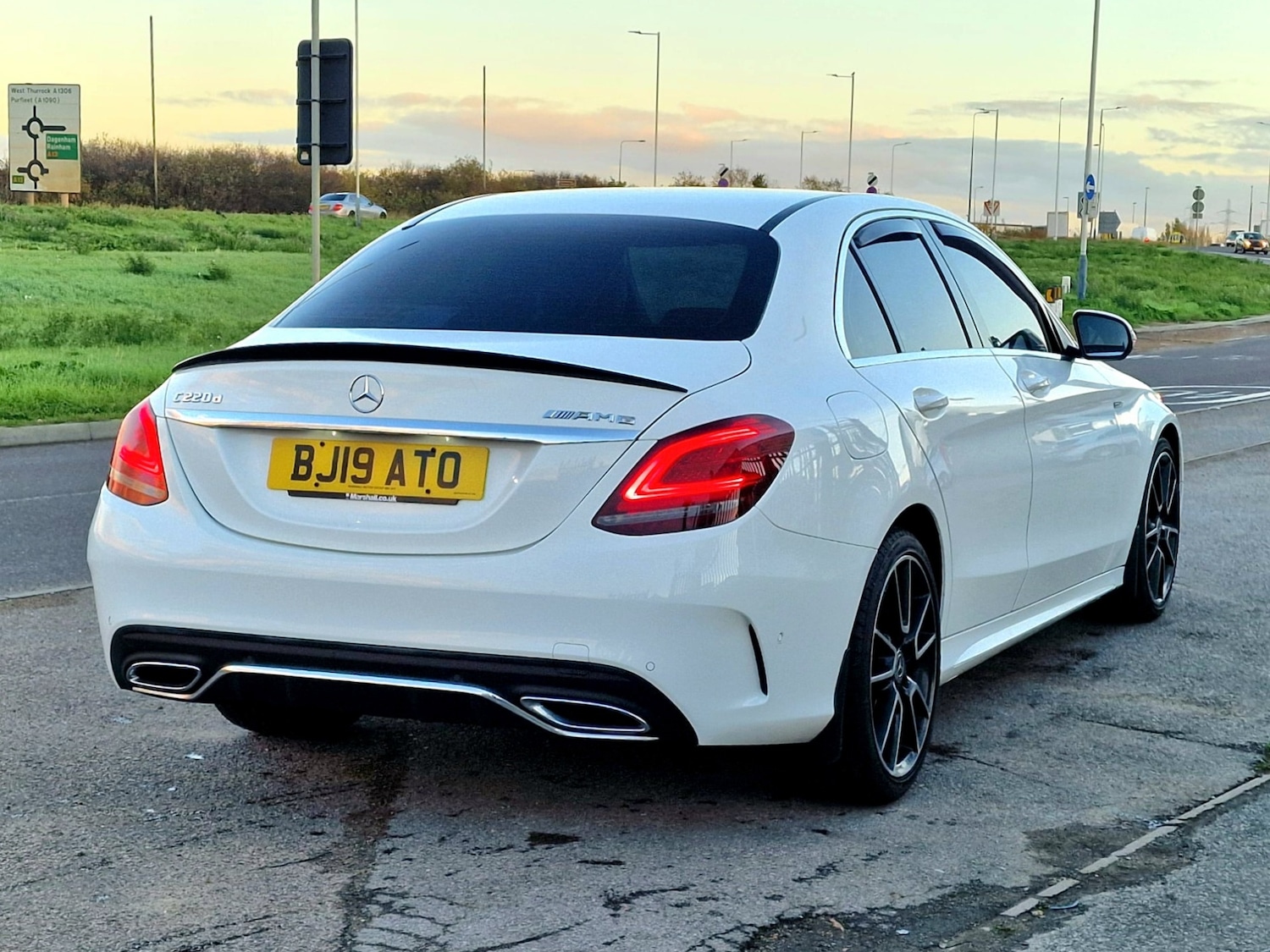 Used Mercedes-Benz C Class 2019 for sale - 76397271: Photo 10