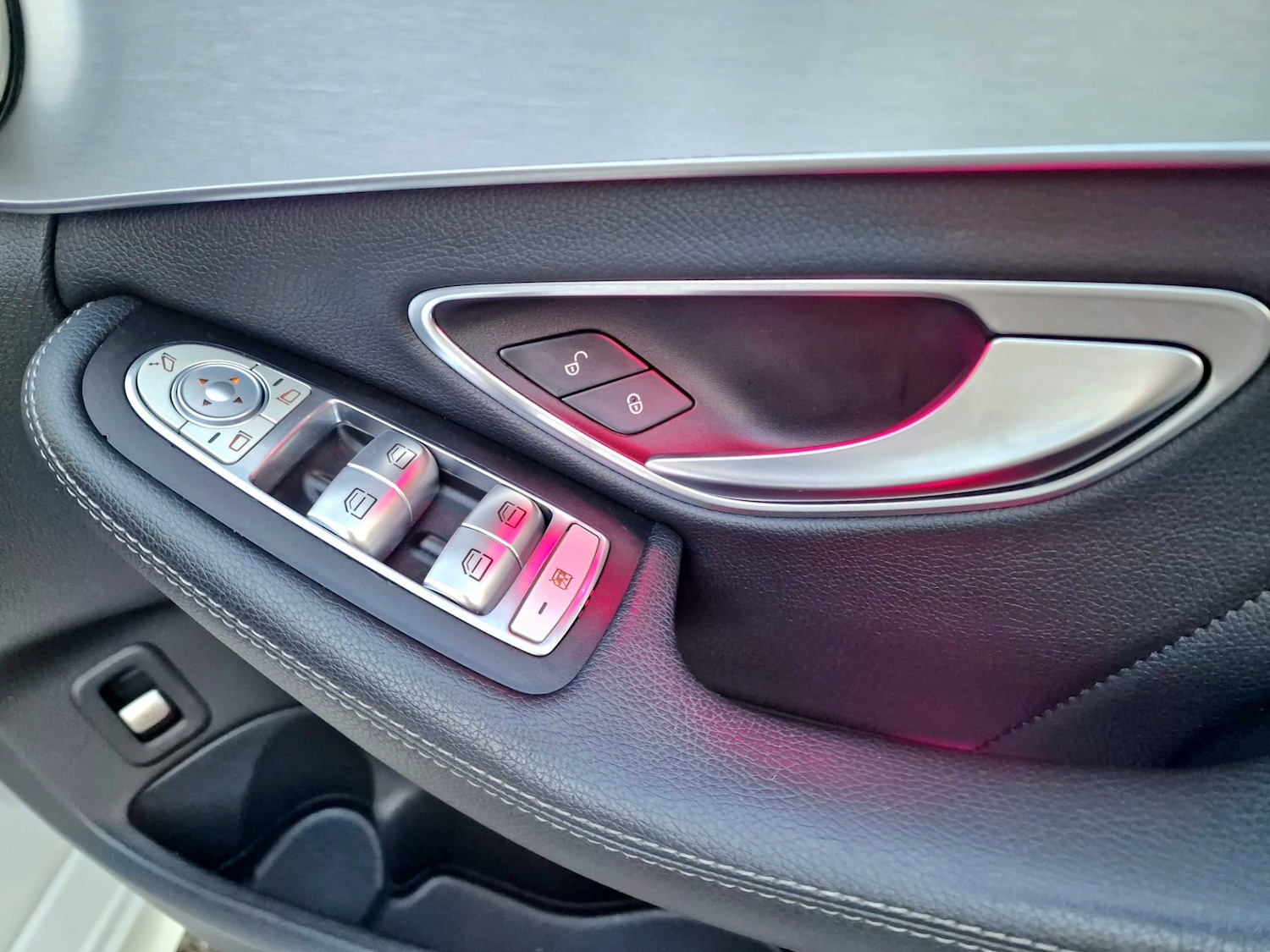 Used Mercedes-Benz C Class 2019 for sale - 76397271: Photo 20