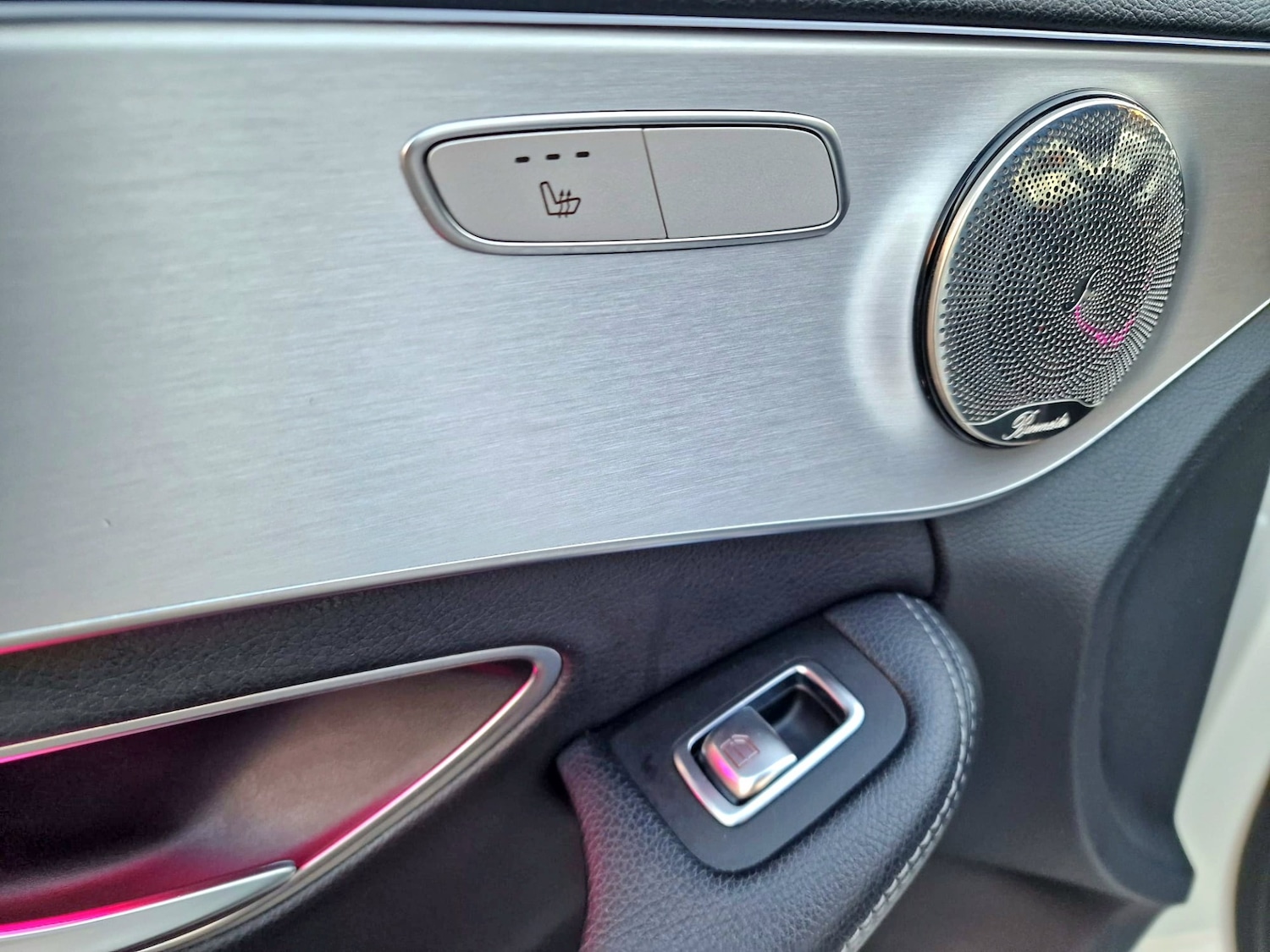 Used Mercedes-Benz C Class 2019 for sale - 76397271: Photo 40