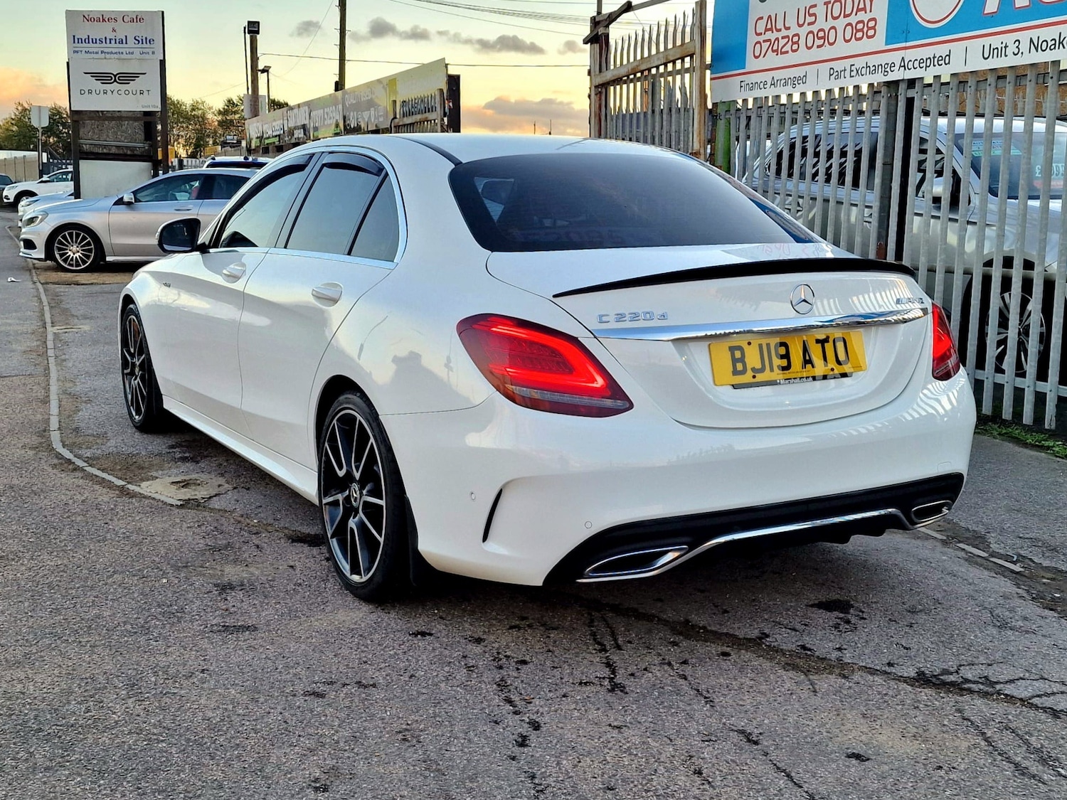 Used Mercedes-Benz C Class 2019 for sale - 76397271: Photo 8